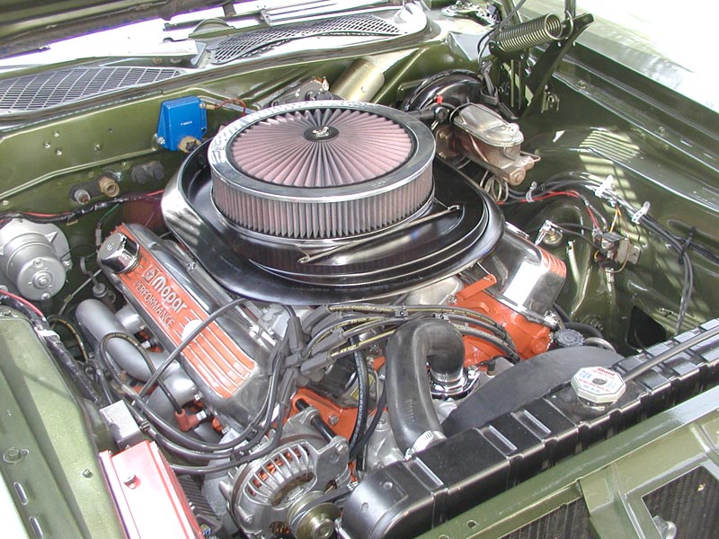 71-charger-500-engine2