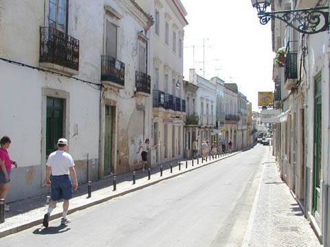 05f - The streets of Faro